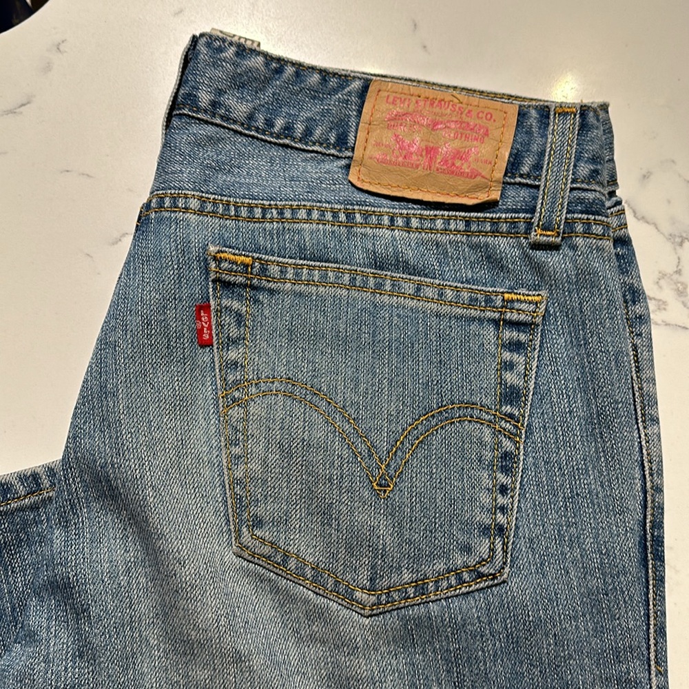 Men’s 9 L Levi jeans